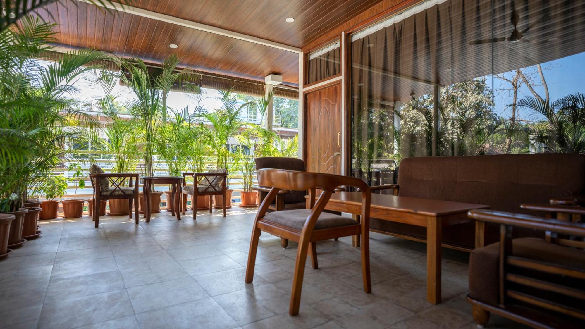 Whiteflower Cottages 瓦加托 外观 照片